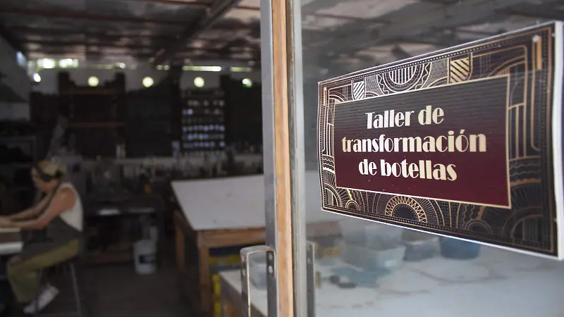 La Mirada, artesanas vidrieras